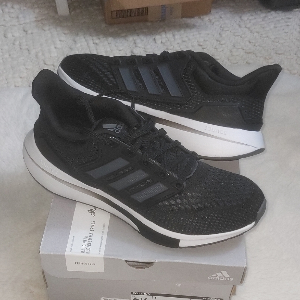 Adidas EQ21 Run Black White Running Shoes Women’s 6.5 NIB Primegreen